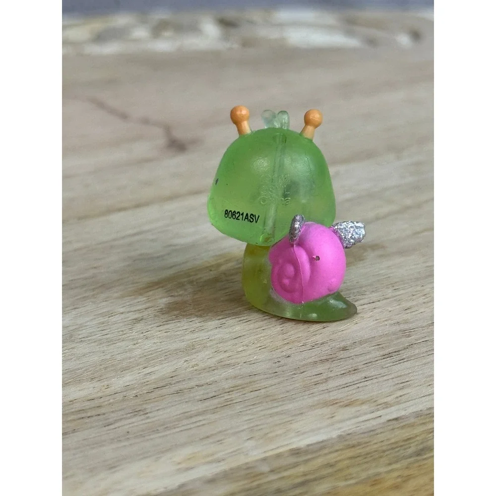 Hatchimals CollEGGtibles Snail‎ Glitter Shell Toy Kids Collectible 80621ASV